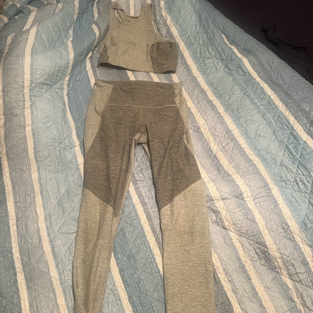 OV Set - Picture 2 of 5